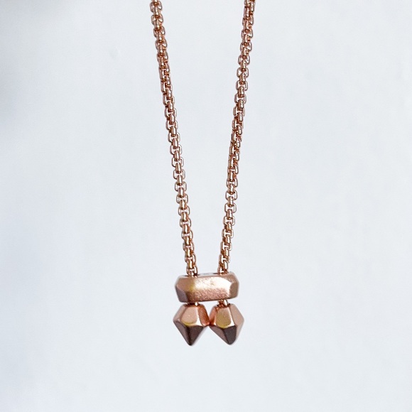 Kendra Scott Mother of Pearl Rose Gold Adjustable Bar Chain Bracelet - Picture 5 of 5